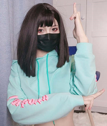 白袜袜格罗吖绝版福利姬视频合集21部精彩作品总大小18.3G不容错过的网红经典