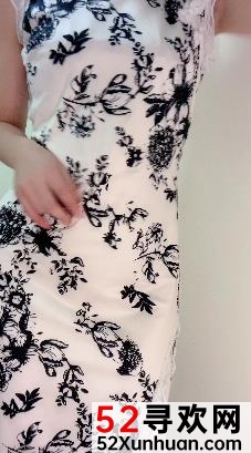 现和视频数量仍然是这个合集的亮点。快来一睹鱼丸女仆JK的风采吧！三人游/25v/1.73GB