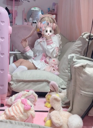 推特超可爱博主_小奥喵最新作品小合集，视频总大小310MB