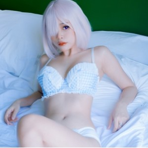 Byoru：超过160套作品，80克大小，JalterDangerousBeast吸引人的coser作品