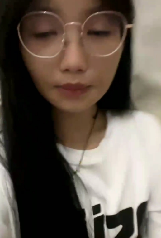 眼镜学妹宿舍直播十四诗最新合集138V118.8G，精彩互动