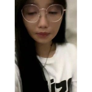 眼镜学妹宿舍直播十四诗最新合集138V118.8G，精彩互动