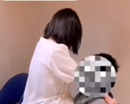 奴隶妻子王八老公ROXY最新合集33.6G，精彩补充收藏510