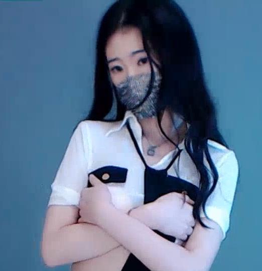 无水印虎牙热舞主播灵芸最新合集10V1.2G，私人定制舞蹈资源