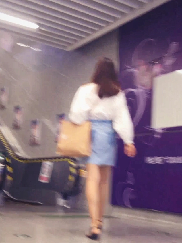 ED2K绝版学生妹1229v合集183G稀缺资源