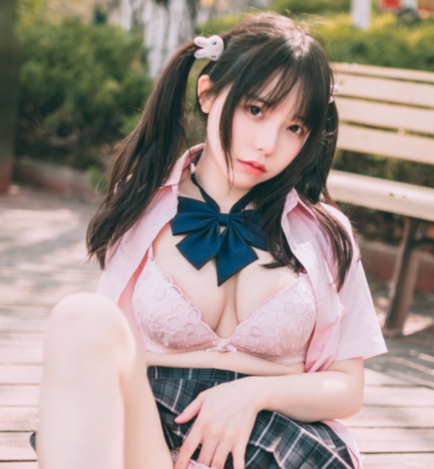 百度云六味帝皇酱16套多场景私密合集6.8G黑长直丰腴身材布料有限易露馅