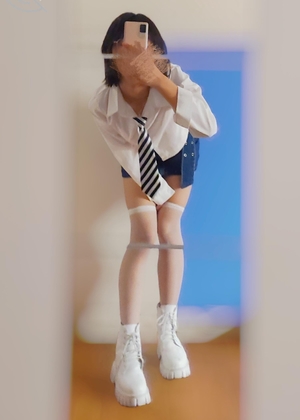 海角疯狂兄妹禁忌视频17部1.9G场面失控