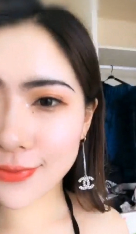 抖音玩铁女神蕾丝互动视频1V490MB对话劲爆