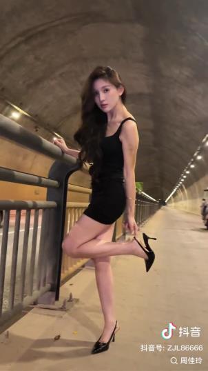 推特AI换衣大神小林酱清凉教学20V170M黑科技展示