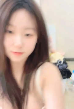 推特小桃酱私密视频1部558MB青涩诱惑