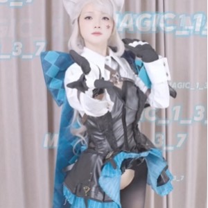 推主埋导演绝赞cos视频7部3.08G