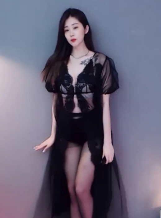 金子心610虎牙热舞7V合集644M太顶了