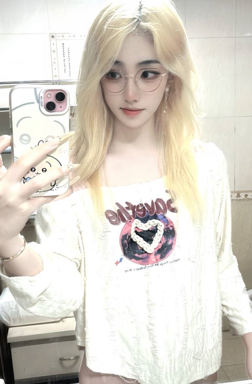 pikpak语柔TS合集40部5.54G火辣诱人