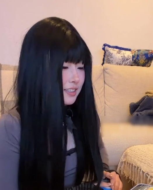 阿黑颜推特合集2月新作88部1.02GB优质反差