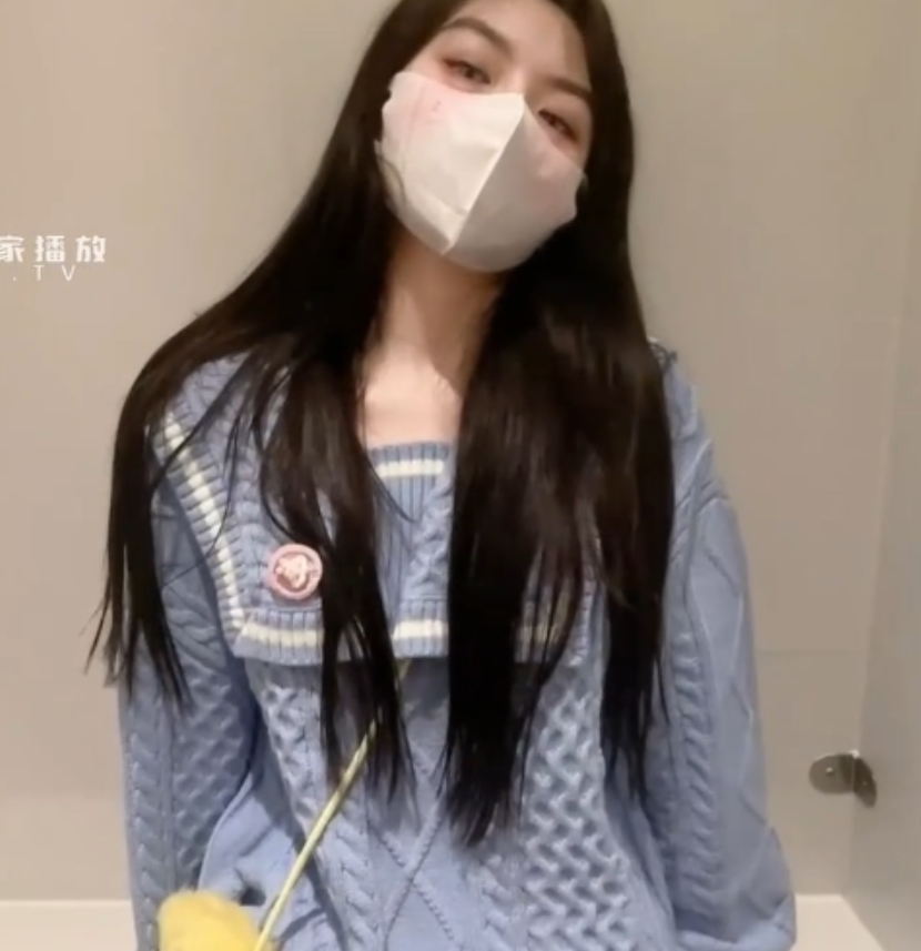 西瓜不见星空流口水视频84部84.6G