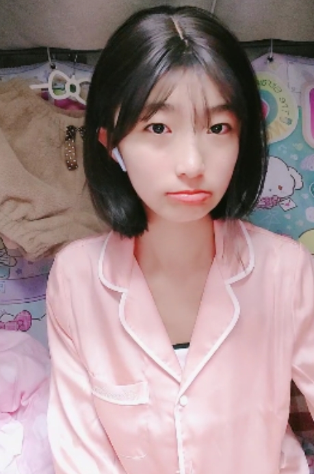 微博呜崽酱92部视频合集49.9G太诱人