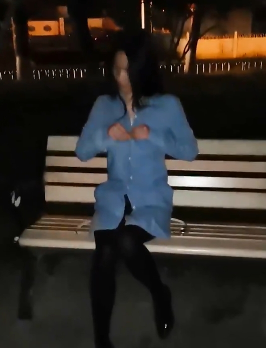 推特草莓穆斯热舞视频合集88部50G火辣