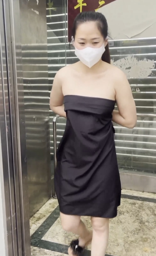 户外风情推特小小星9部9G太火辣