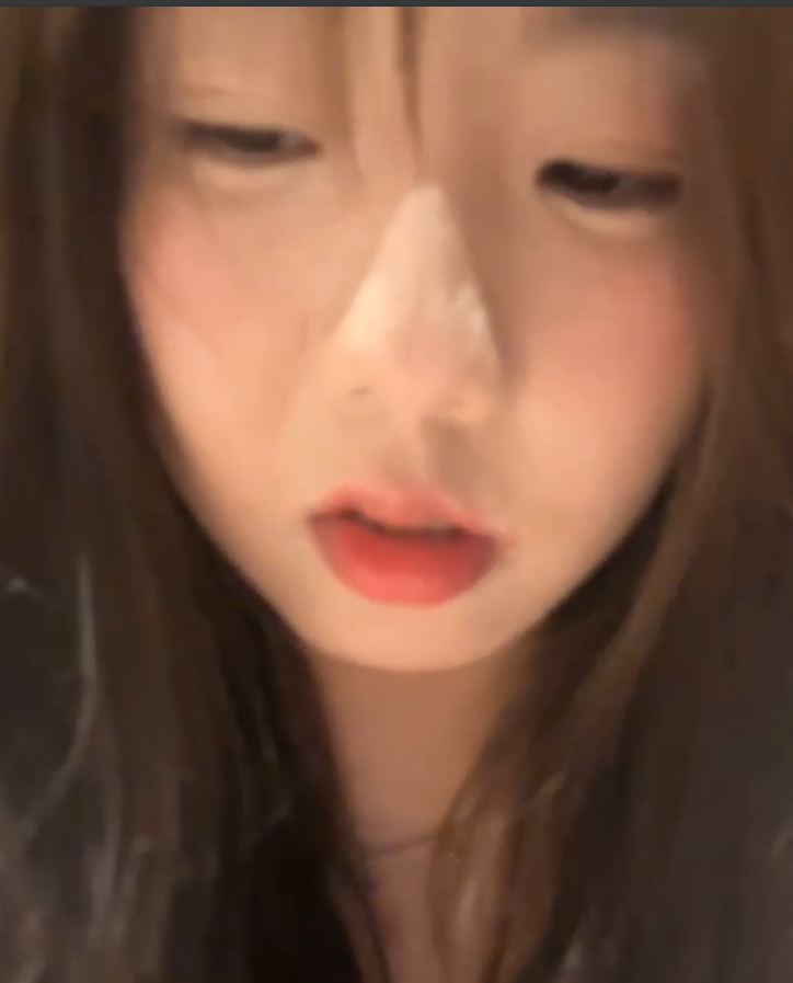 推特童颜Olivia大罩杯私拍69v35.1g绝了