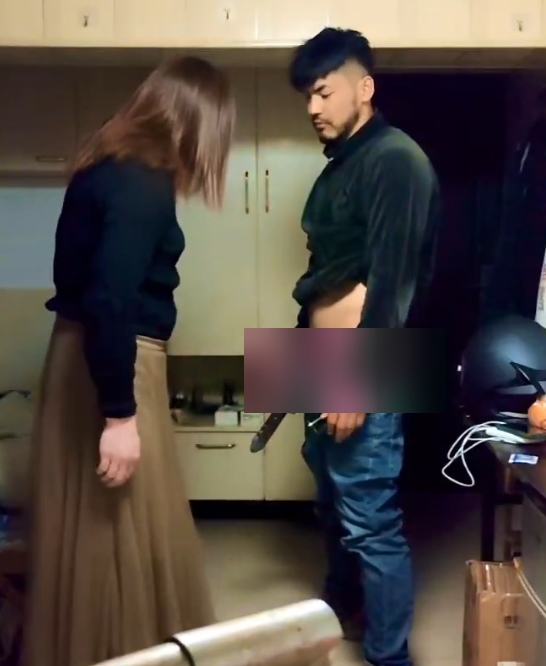 红姐直男碰撞视频2部733M伪娘太会了