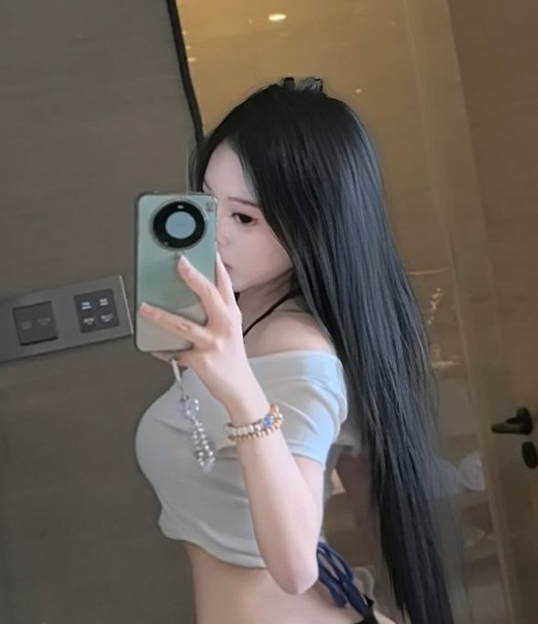 推特武汉情侣银交派对56部6G劲爆