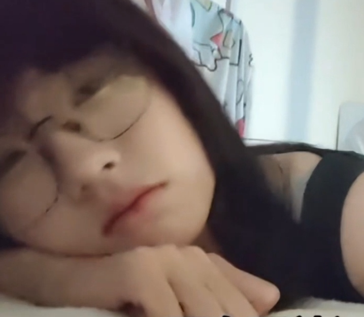 福利姬叶冉伪娘剧情1v589M情人节特供网友直呼顶不住