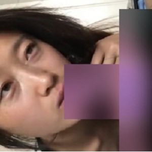 OnlyFans小甜互动玩具喷泉合集11V/624MB水嫩多汁