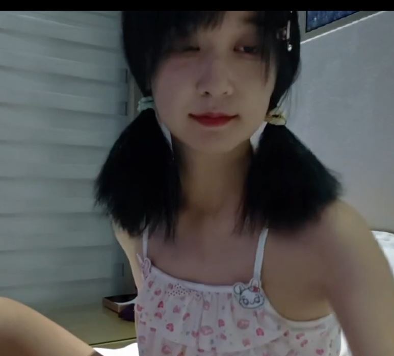 椰云拿铁TS超小只白嫩萌妹合集6部826M