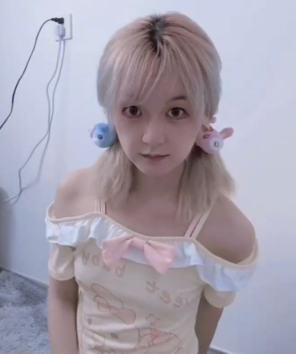 椰云拿铁TS超小只白嫩萌妹合集6部826M