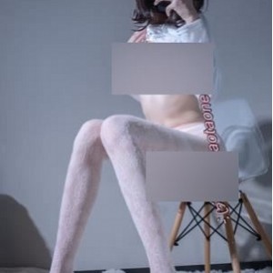 小桃推特绝密私拍16G合集1部这身材太上头了