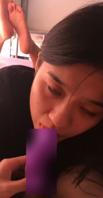 30部女神嘴艺短视频合集1G跪舔小怪兽眼神太迷离