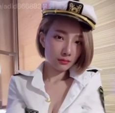 自购18位辣妹私拍福利32部434M身材绝了